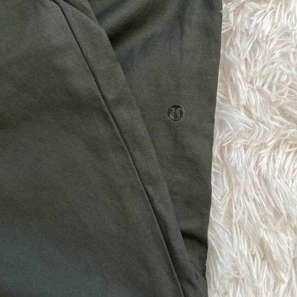 Lululemon men’s ABC dark green pants - Picture 3 of 11